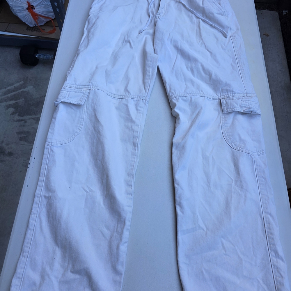 anchor blue Men's White Cargo Pants with Flap Pockets